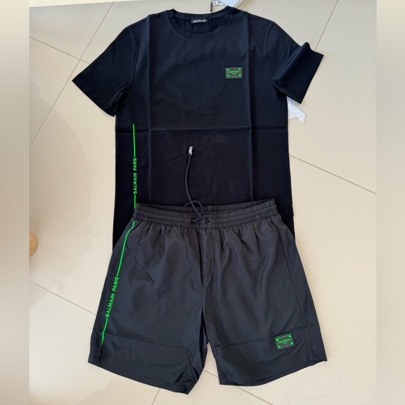 BALMAIN SWIMMING SHORTS 2024 collection VERY ELEGANT & COMFORTABLE WITH TAGS - Picture 3 of 7